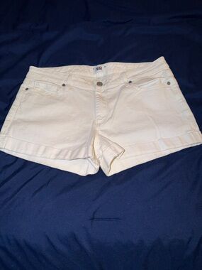 PAIGE White Jimmy Jimmy Denim Cuffed Women’s Shorts
